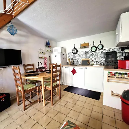 Villa Grande Bleue - T2 Mezzanine 6 Couchages Port Mae-7491 *